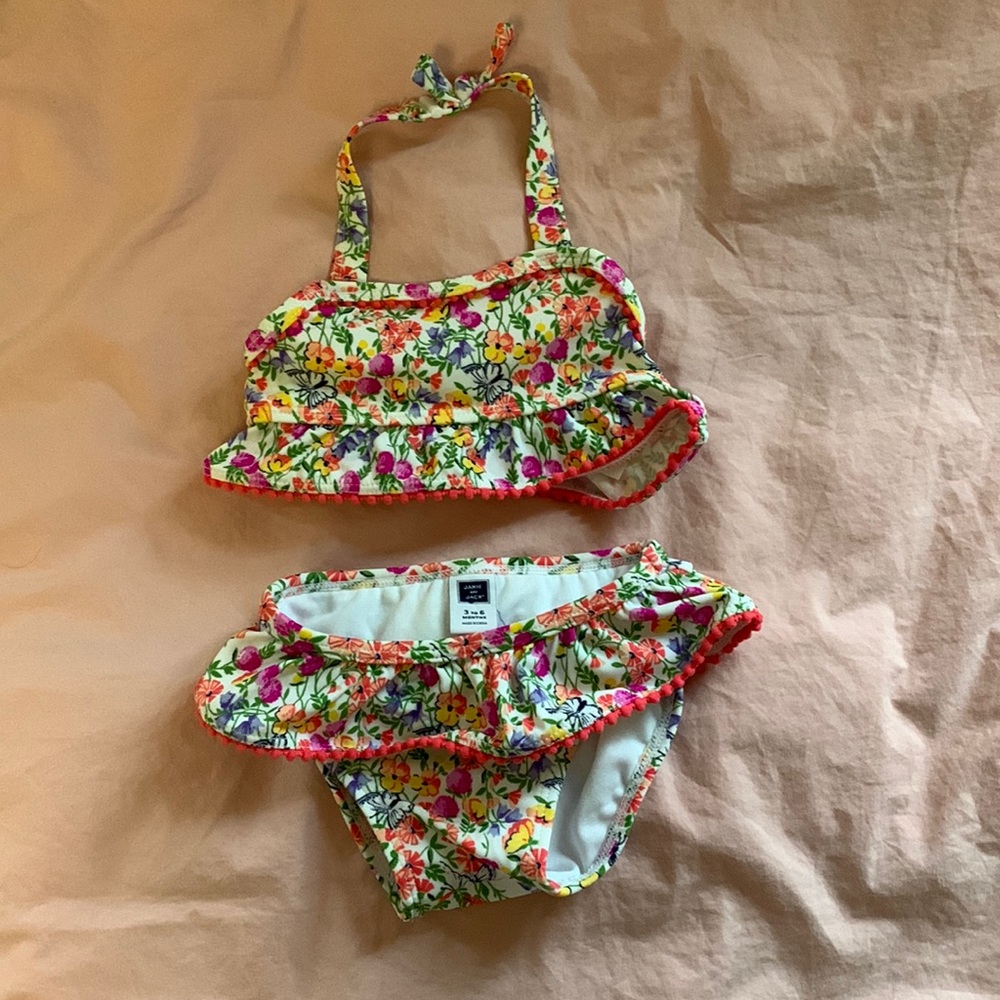 Janie and Jack Girl’s swimsuit size 3-6 months